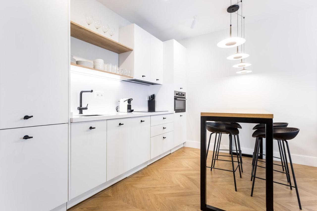 Eleven Real De La Carreteria, By Homing U Appartement